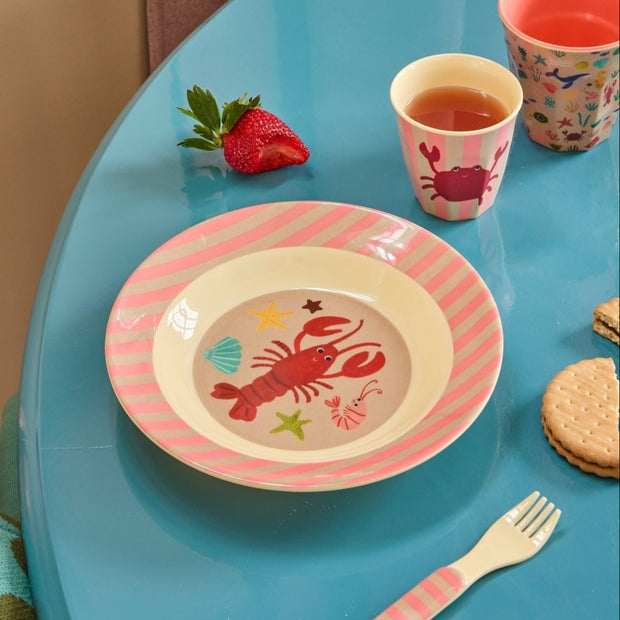 Assiette Creuse Mélamine Homard - Thème Océan Rose - RICE - La Boite à Bonheur