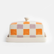 beurrier en céramique motif damier rose et orange caroline gardner