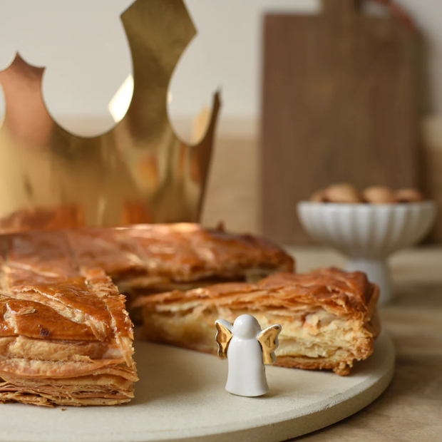 Fève Ange Doré Baubels – Fève Porcelaine Blanche pour Galette des Rois