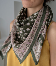 grand foulard indien Bengal kaki bindi atelier - La boite à bonheur 