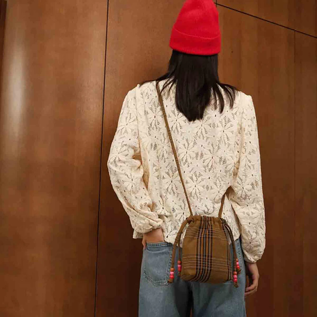 Sac à main motif tartan Chic Charlotte en rouge et noir Banned Retro Sac à main motif tartan Chic Charlotte en rouge et noir Banned Retro