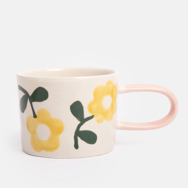 mug céramique fleurs jaunes anse rose CAROLINE GARDNER - La Boite à Bonheur BAYEUX