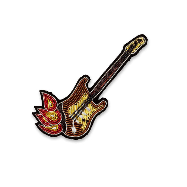 broche brodée macon lesquoy guitare en feu